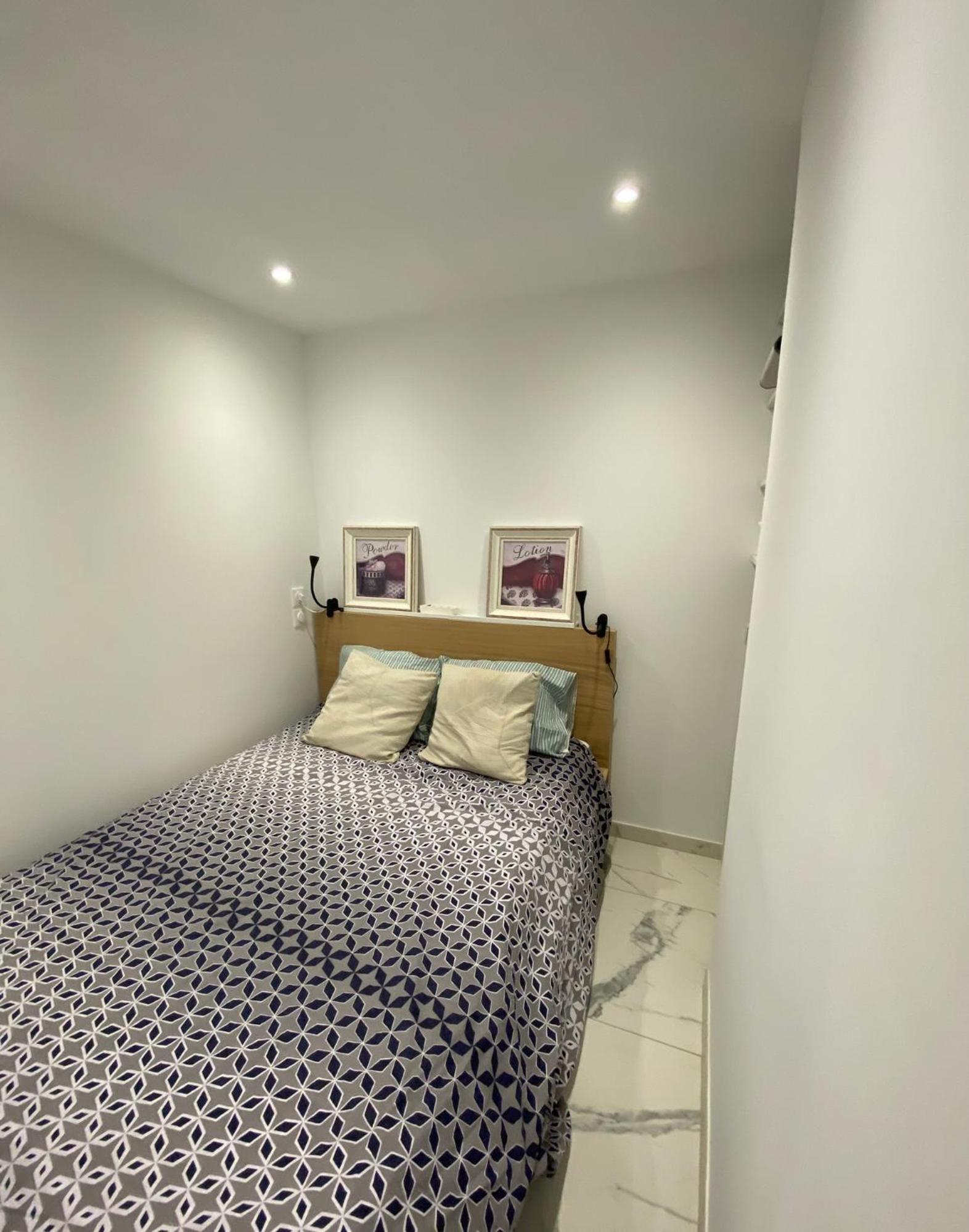 Appartement Face Mer Et Port Santa Lucia Climatise Et Wifi Saint-Raphaël Eksteriør billede
