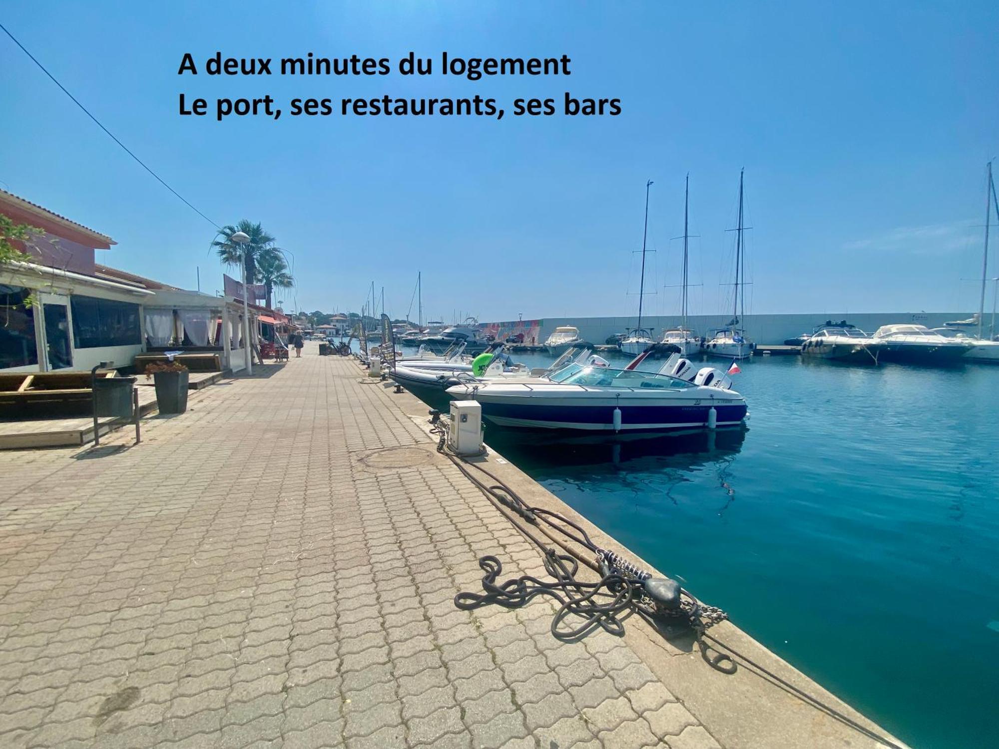 Appartement Face Mer Et Port Santa Lucia Climatise Et Wifi Saint-Raphaël Eksteriør billede